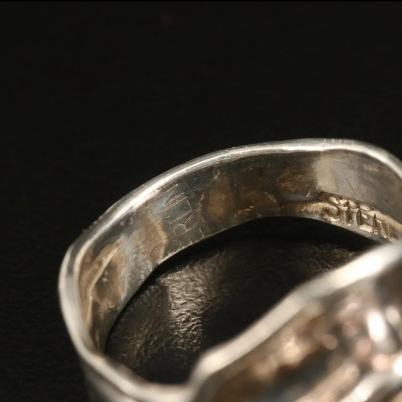 Sterling Silver Large Prasiolite Stone Statement Ring - Picture 16 of 16